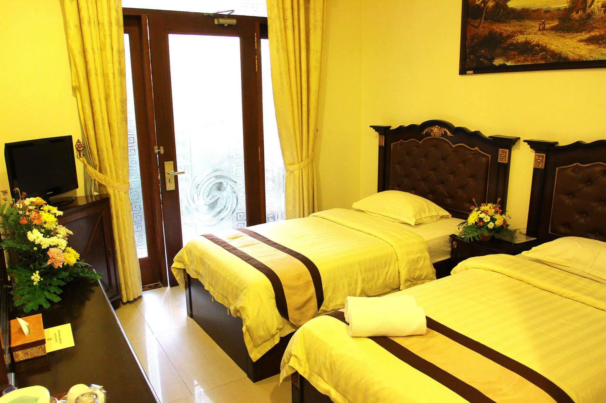 The Grand Palace Hotel Malang Exteriér fotografie